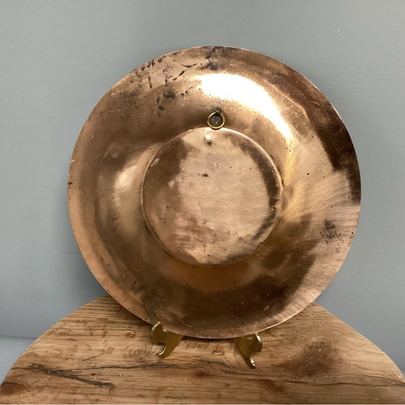 Vintage - Etched Copper Plate Decor Piece - Beautifully Crafted Collectible - Picture 4 of 10